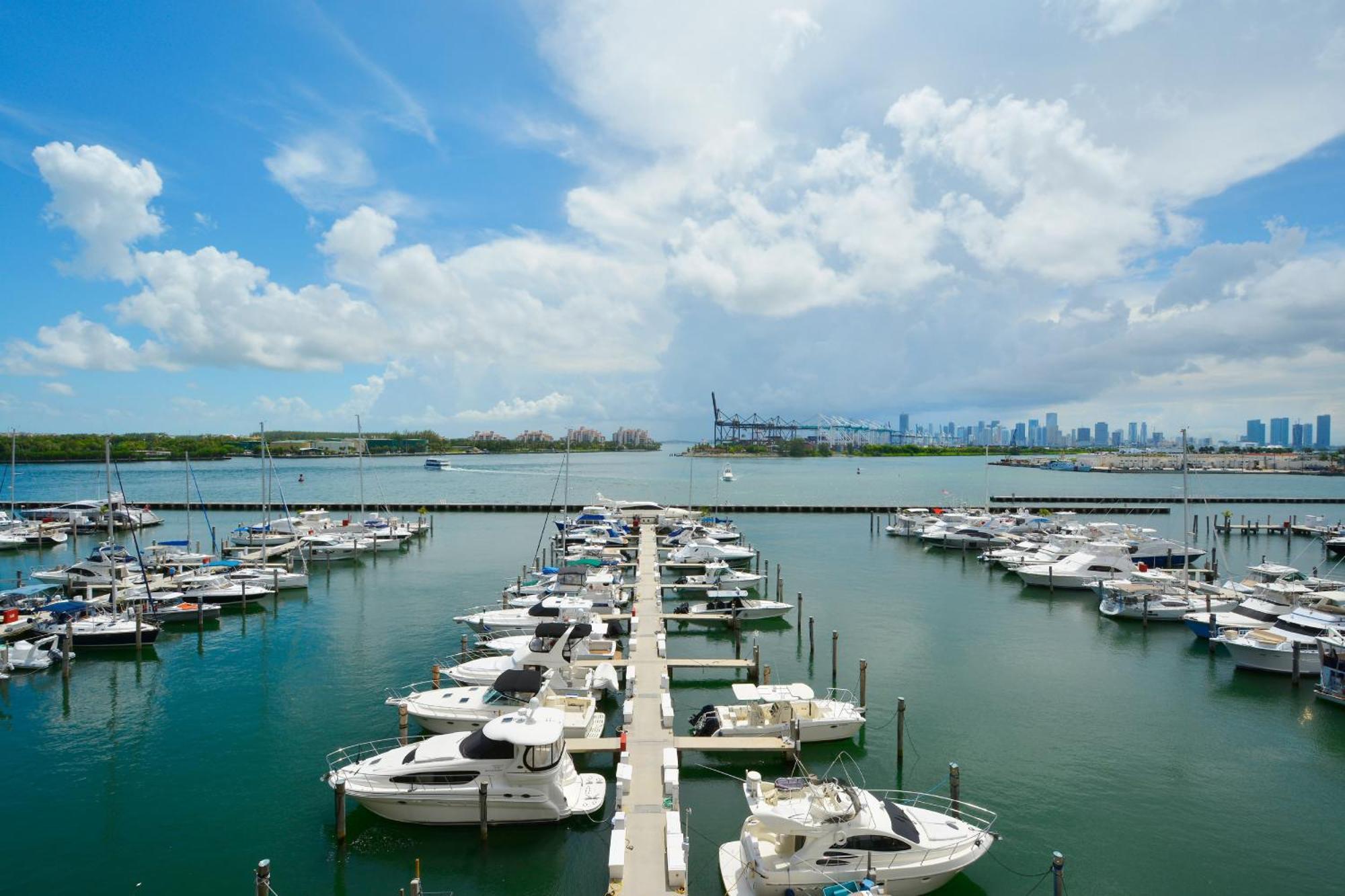 Sunny Days Apartments Miami Beach Luaran gambar