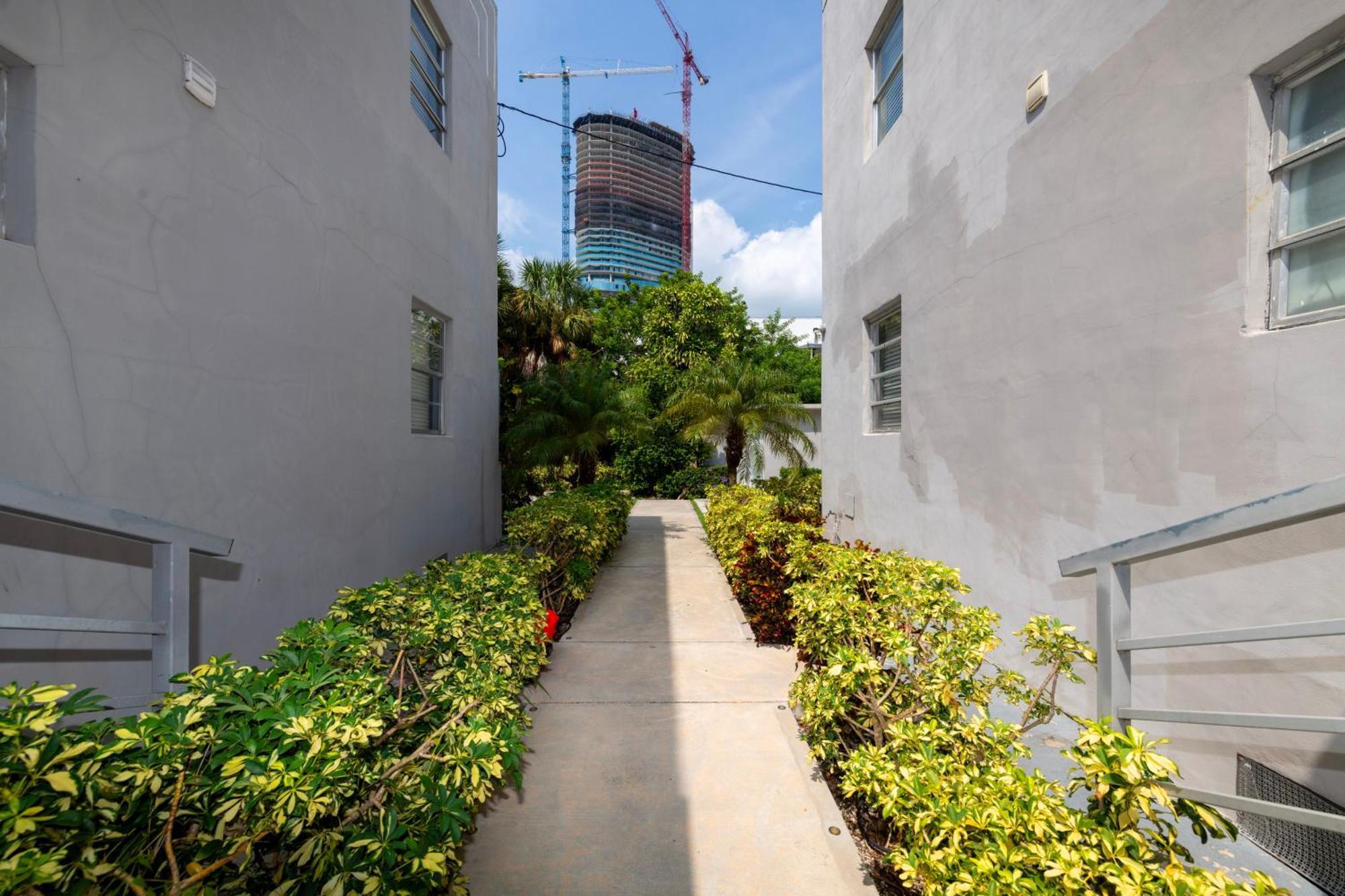 Sunny Days Apartments Miami Beach Luaran gambar